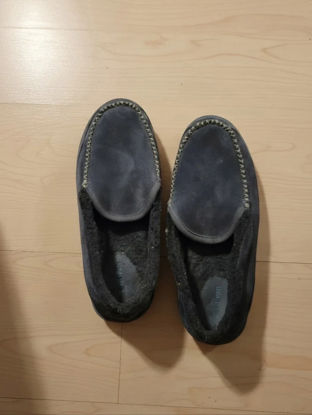 L.L.Bean Men's Wicked Good Mountain Slippers Blue Suede Size 9M